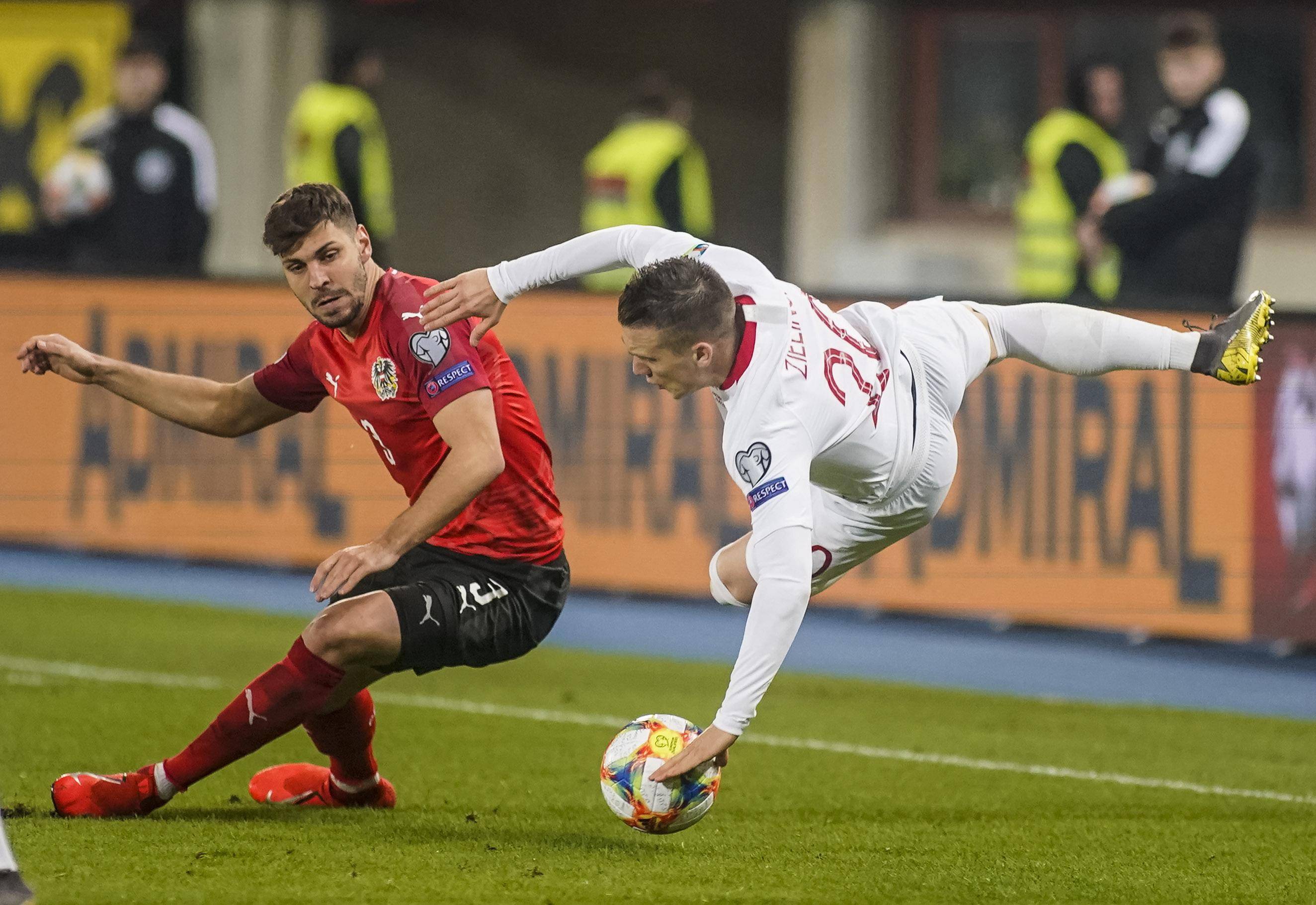 冰岛队意外负于对手，遭遇欧洲杯预选赛不利的简单介绍