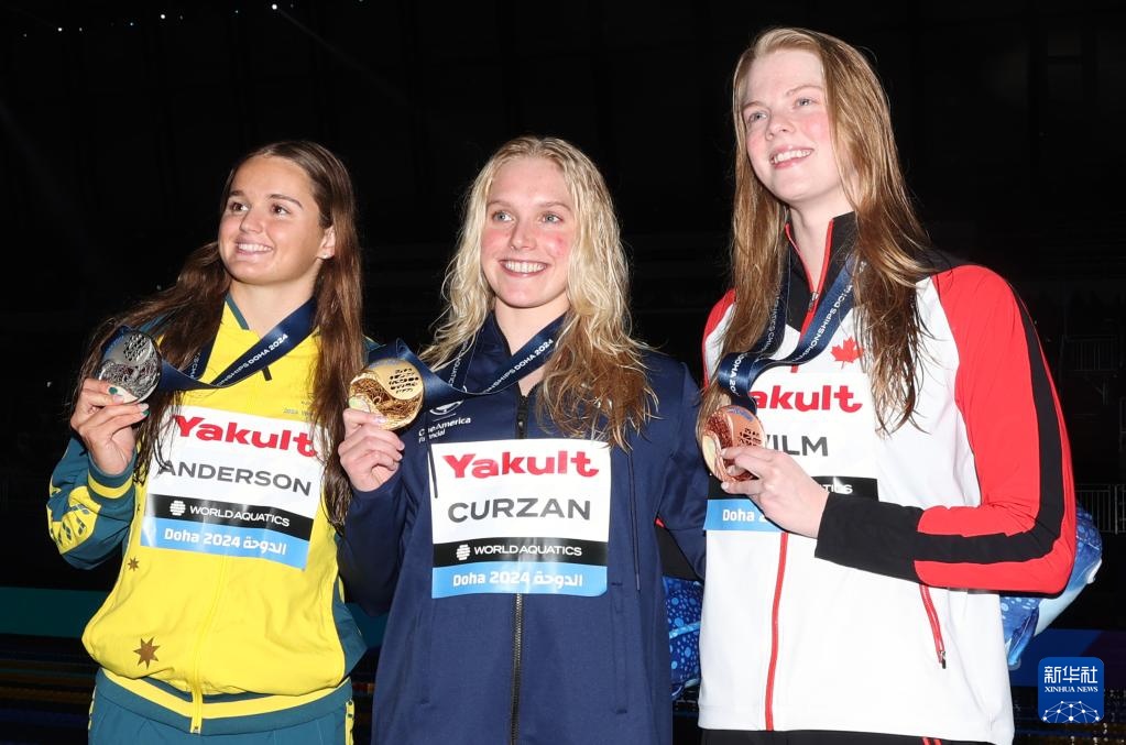 爱游戏在线登录-荷兰女子游泳名将赢得米仰泳金牌的简单介绍