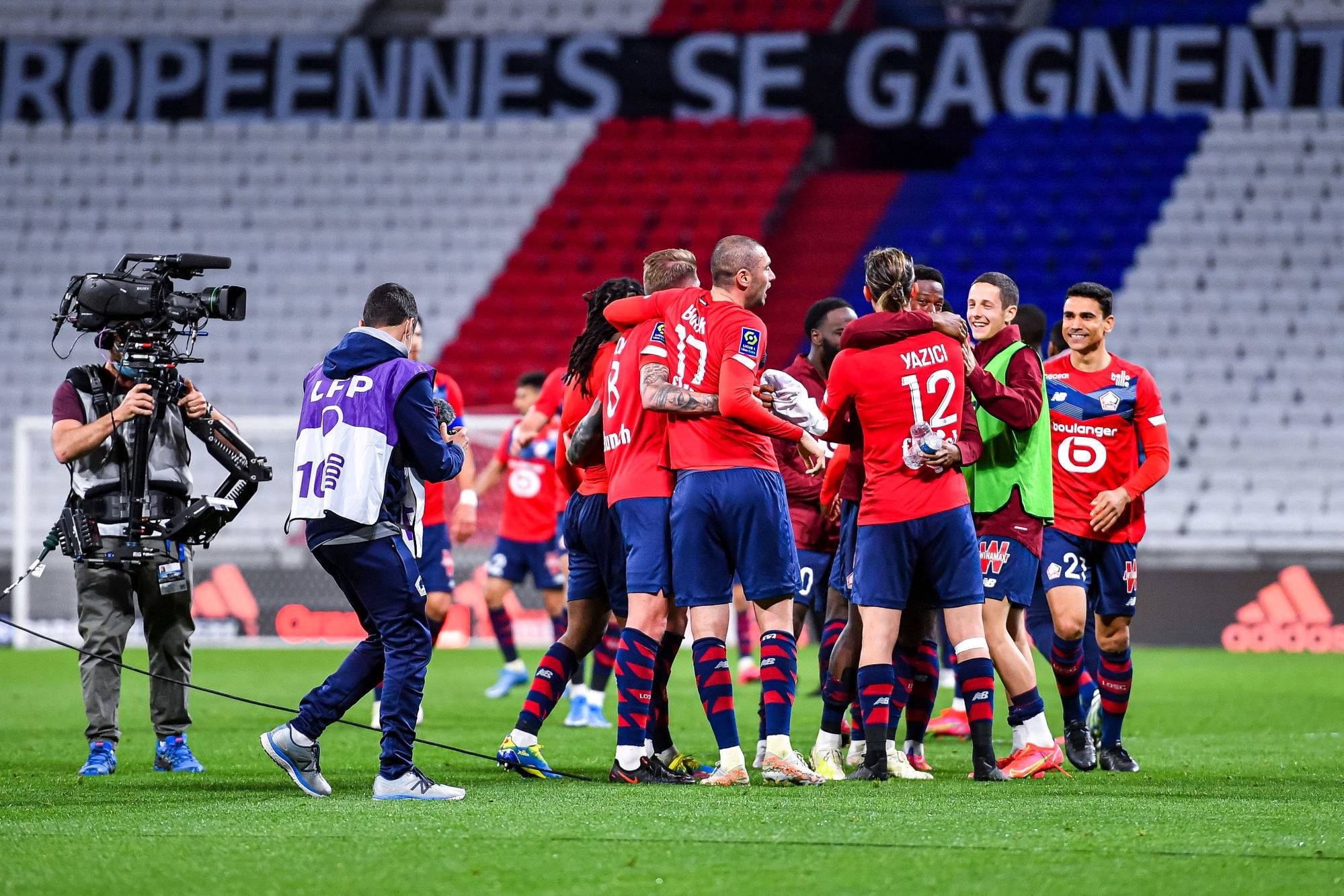 爱游戏app下载-里尔对阵亚眠：势均力敌的对决的简单介绍