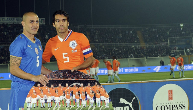 包含广州队爆发神级表现,欧洲杯被彻底压制,封盖的词条 包含广州队爆发神级表现,欧洲杯被彻底压制,封盖的词条