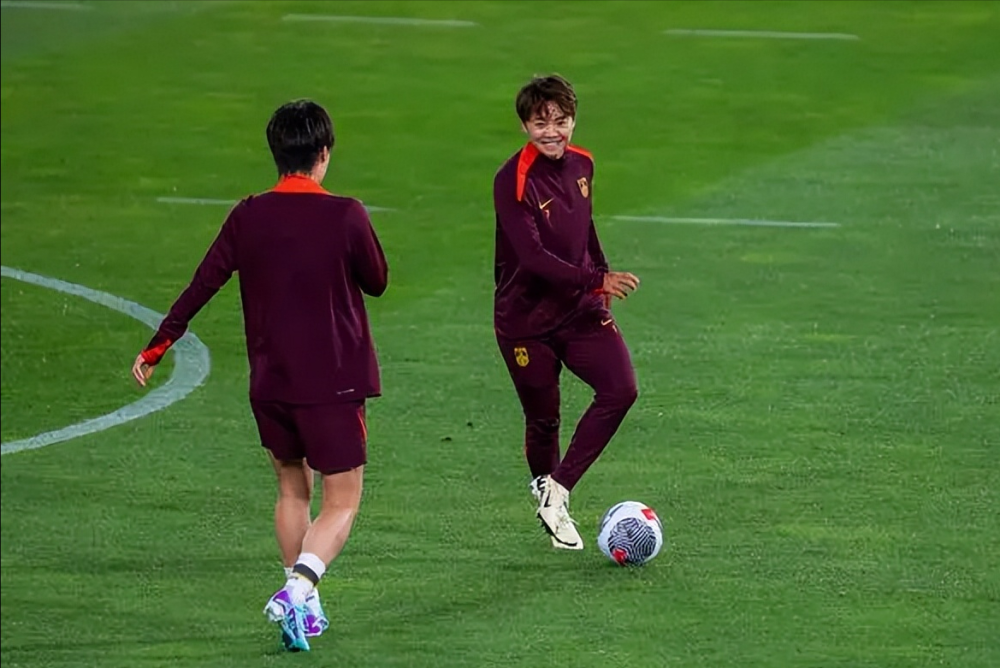 澳大利亚女足连续五场比赛保持不败,稳坐榜首的简单介绍 澳大利亚女足连续五场比赛保持不败,稳坐榜首的简单介绍