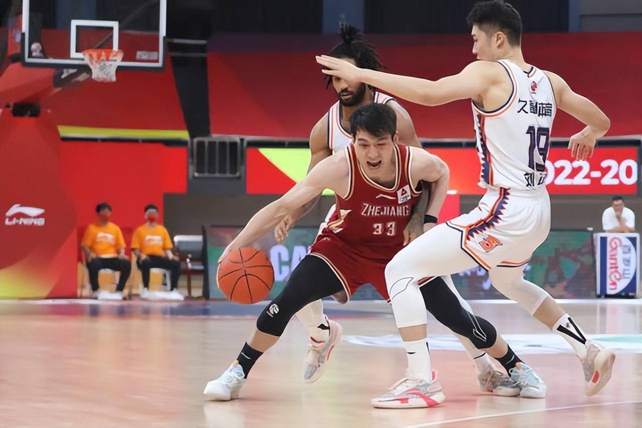 湖南男篮不敌对手，战绩受到影响