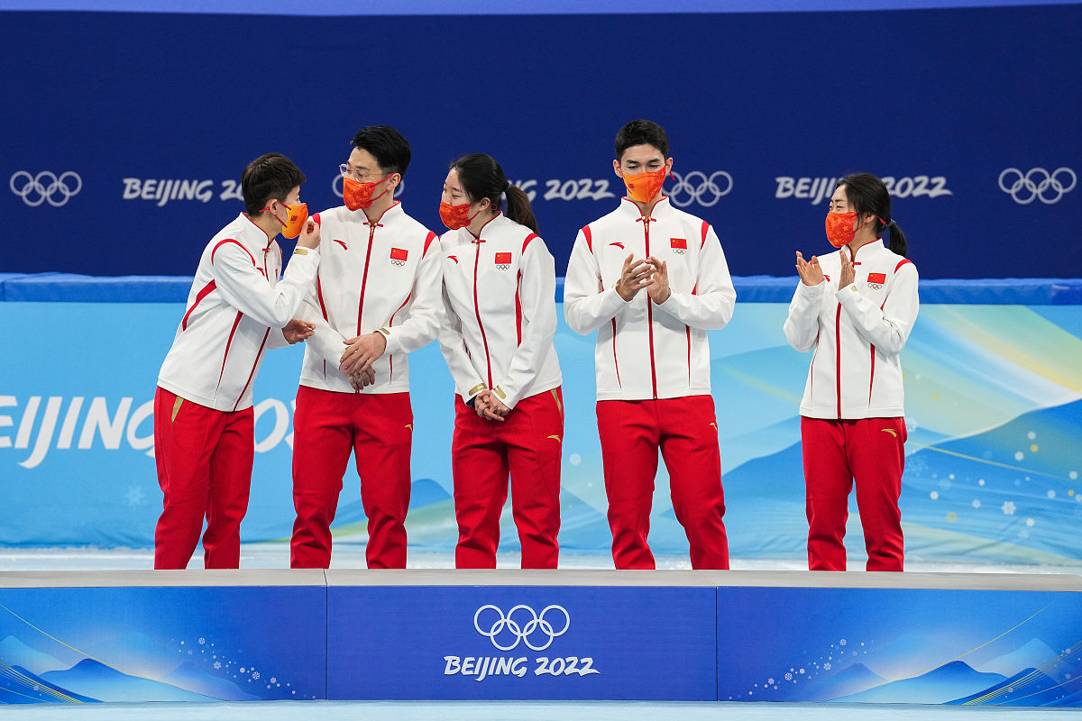 爱游戏登录入口-关于朝鲜球员勇夺亚洲联赛金手套奖的信息