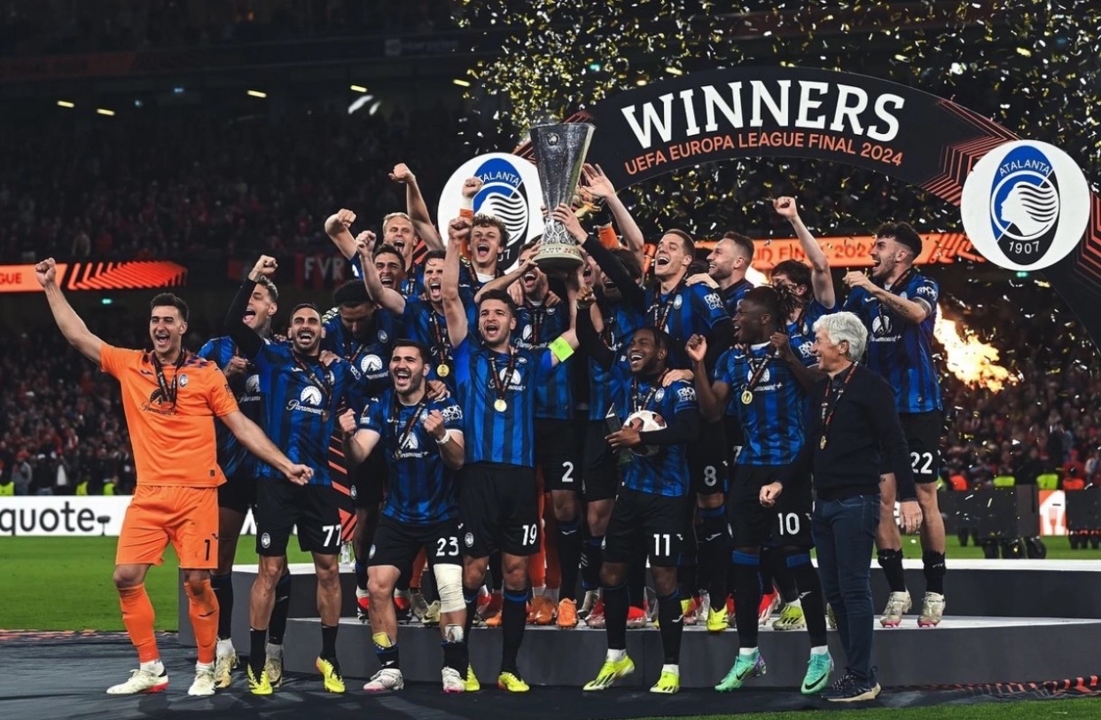 抢眼亮相!一支球队在国际比赛中展现强大实力的简单介绍 抢眼亮相!一支球队在国际比赛中展现强大实力的简单介绍