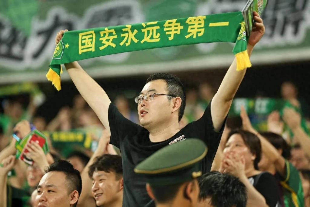 爱游戏体育网站-国安青年球员崭露头角，成为全队亮点