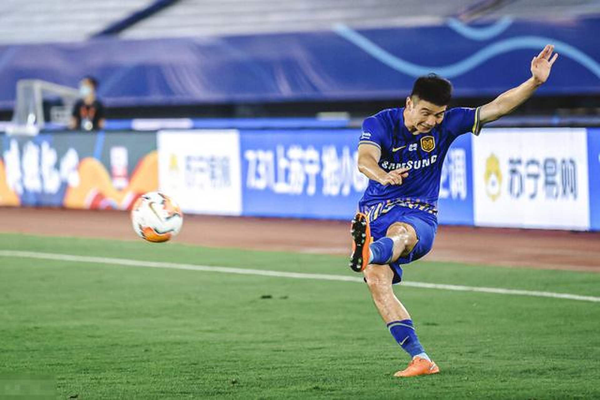 爱游戏官网入口-关于江苏苏宁大胜，继续保持不败纪录的信息