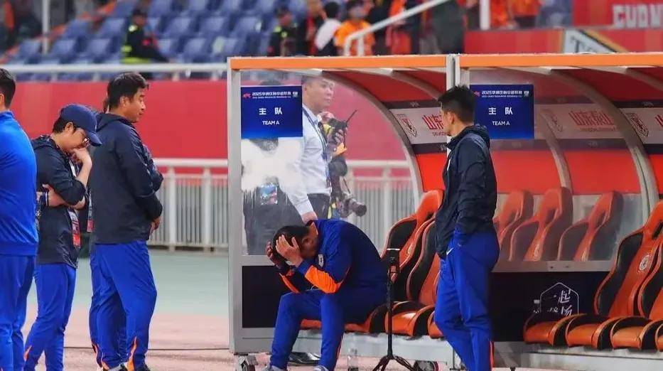 爱游戏中国官网-球队助理教练因个人问题暂时离队