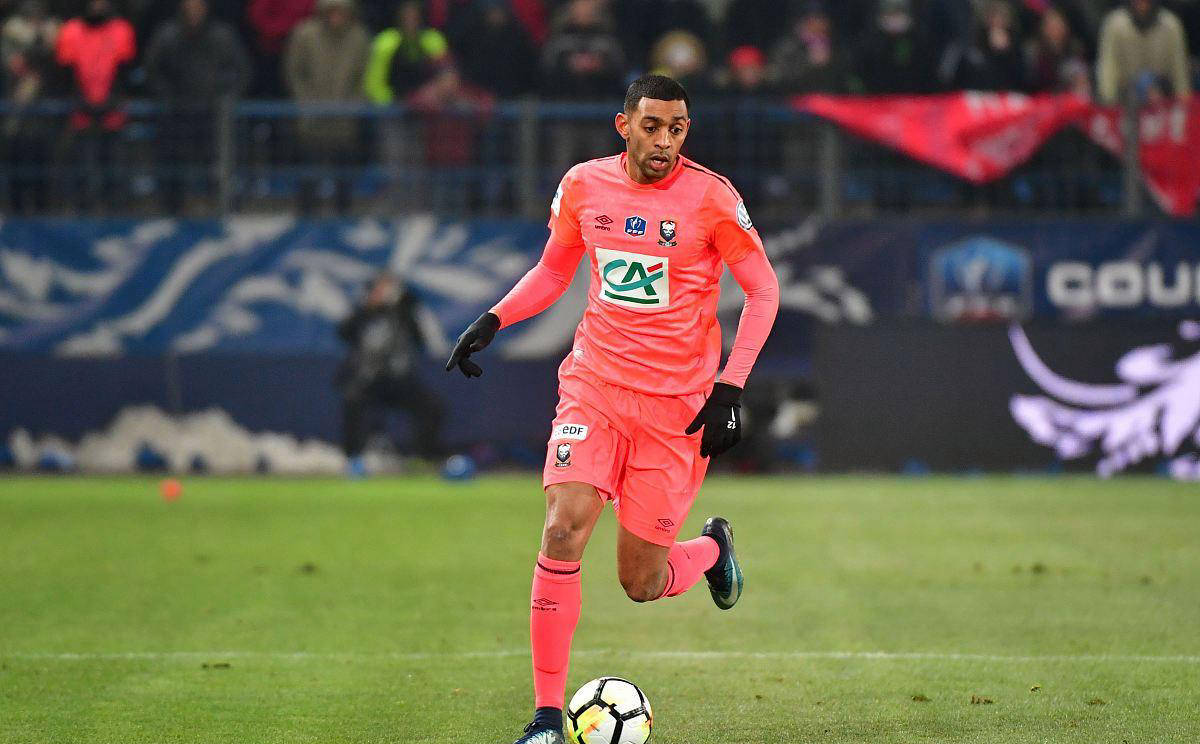 爱游戏登录入口-卡昂球队在比赛中取得出色表现