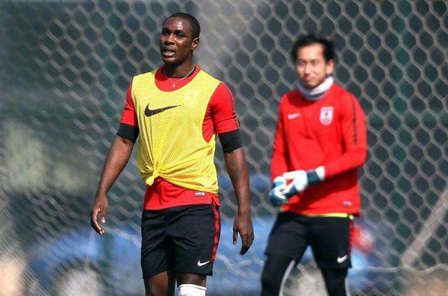 肯尼亚队状态火热,备战决赛的简单介绍 肯尼亚队状态火热,备战决赛的简单介绍