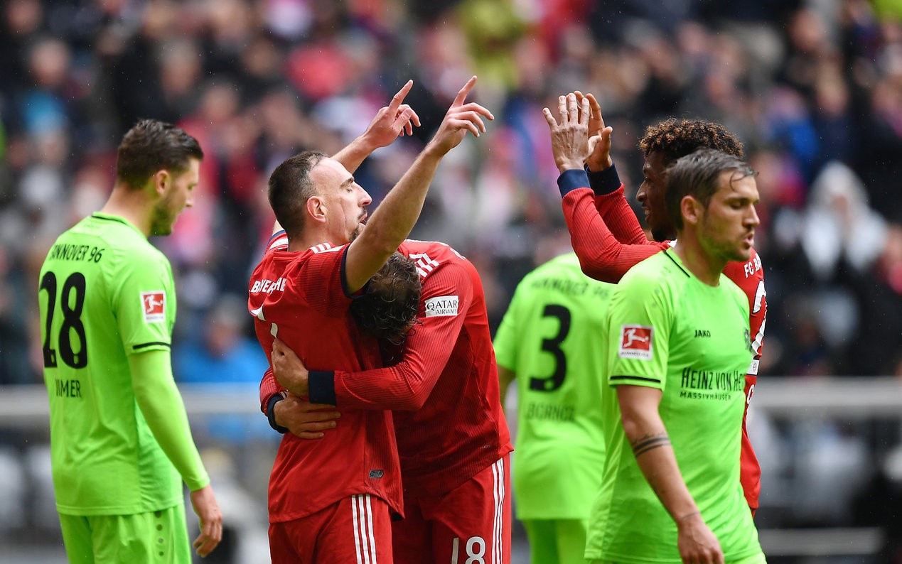 包含斯图加特实现重要胜利，豪取三分的词条